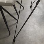 MESA SPIDER TAPA CRISTAL PATA NEGRA - MESAS DE COMEDOR lateral